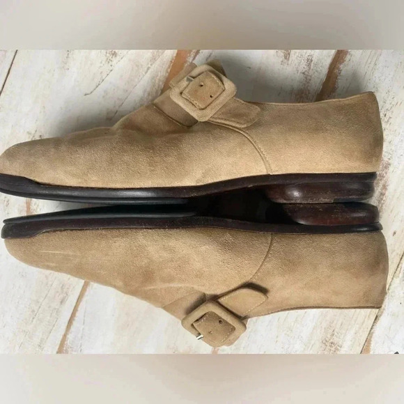 GIORGIO ARMANI women’s tan suede Oxford shoes buckle size 35 Italy almond toe - Picture 4 of 16